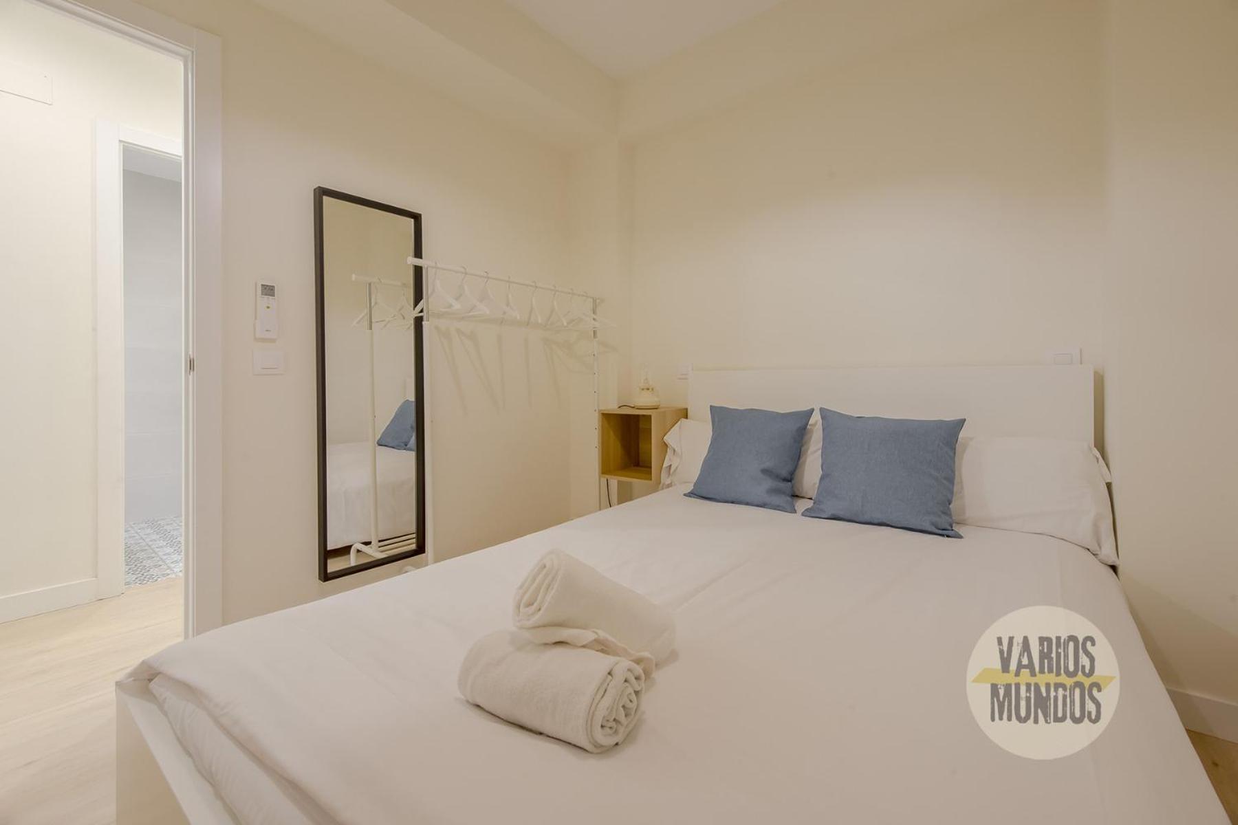 Downtown&New Apt Para 9Pax En La Plaza De Chueca Madrid Ngoại thất bức ảnh