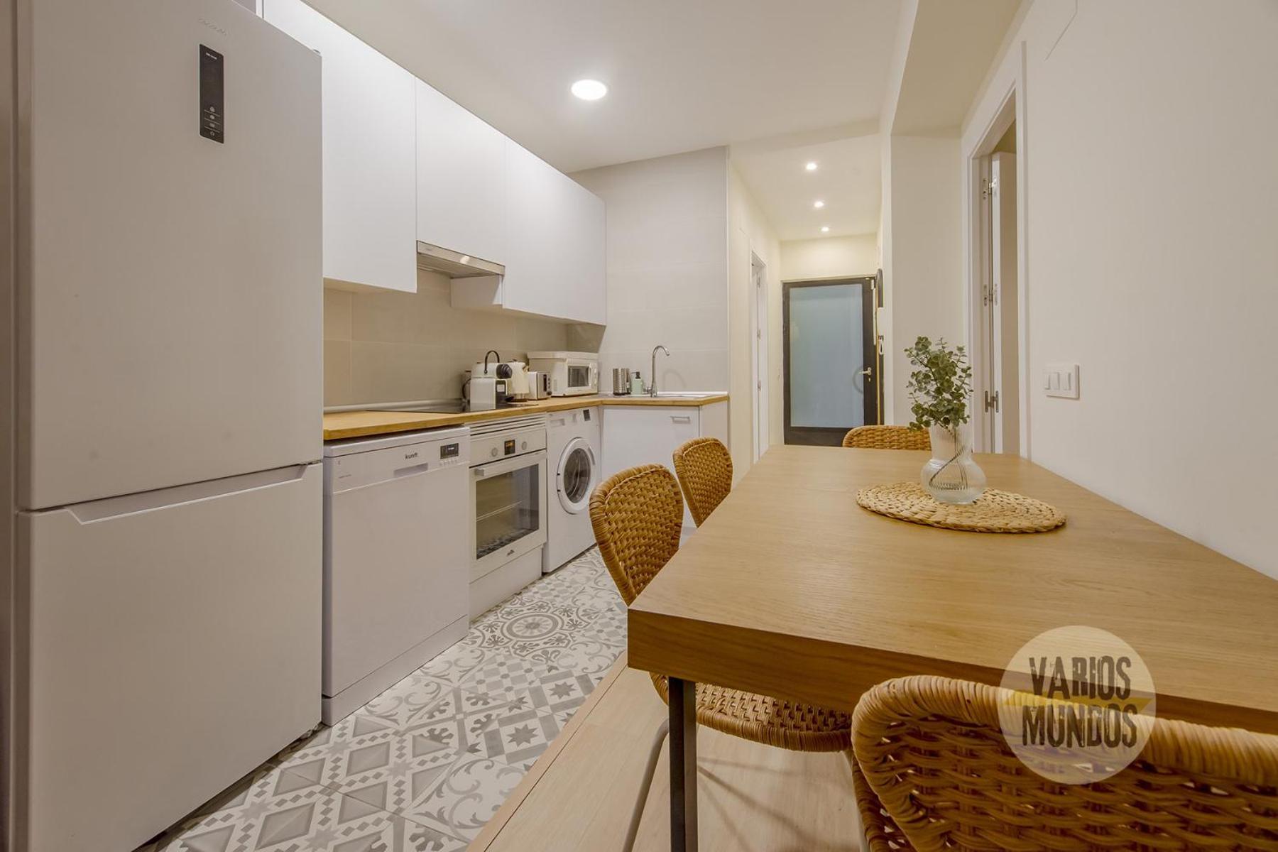 Downtown&New Apt Para 9Pax En La Plaza De Chueca Madrid Ngoại thất bức ảnh